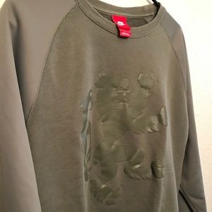 Nike Lebron James pullover